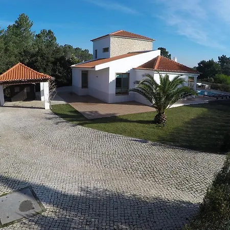 Paraiso Villa
